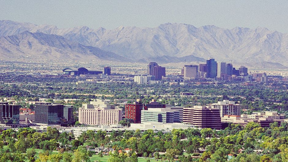 Phoenix Arizona Skyline. Photo by @alanenglish on Flickr.